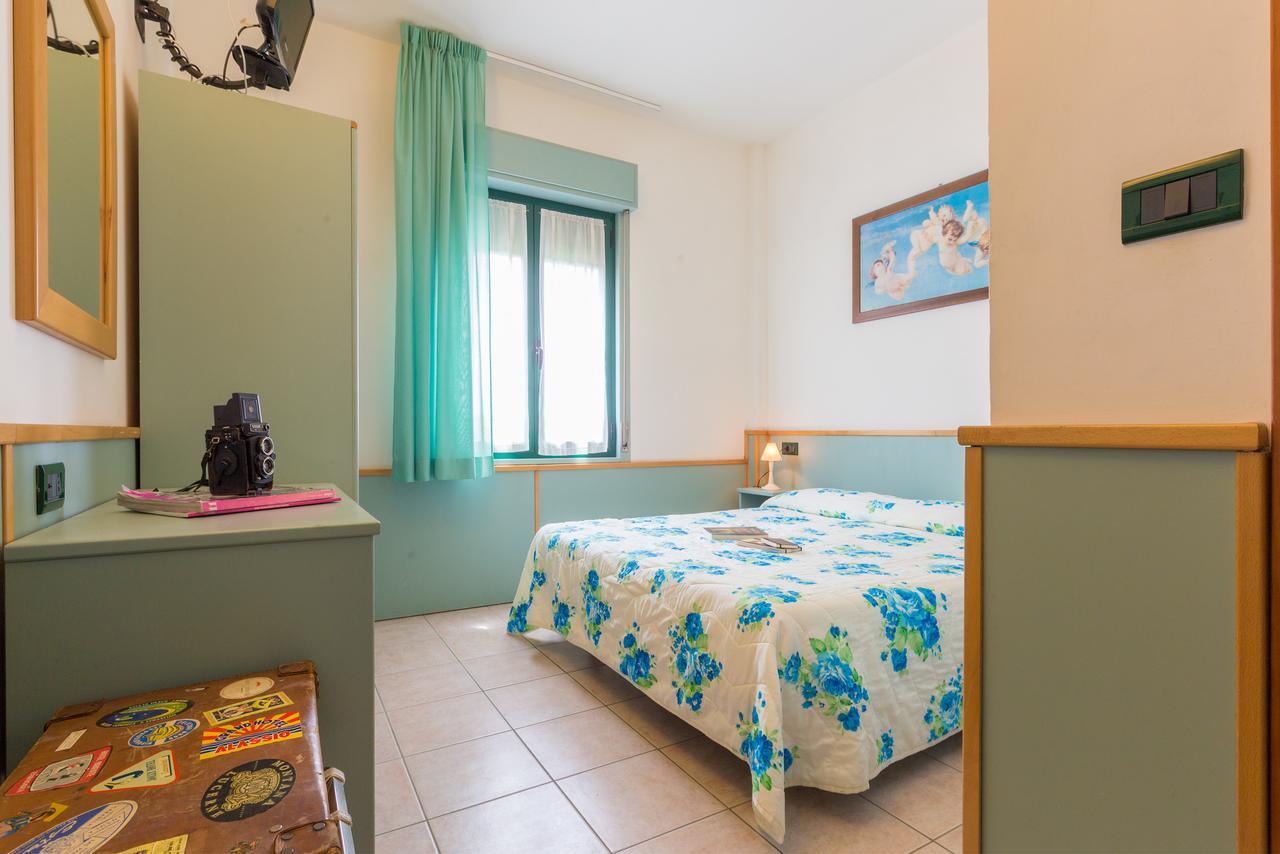 Hotel Franco Antonelli Assisi Esterno foto