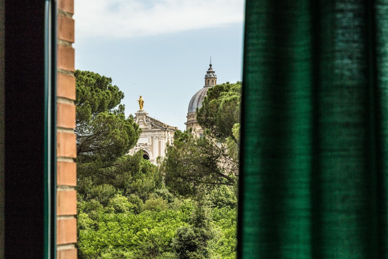 Hotel Franco Antonelli Assisi Esterno foto
