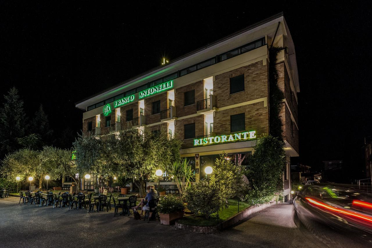 Hotel Franco Antonelli Assisi Esterno foto